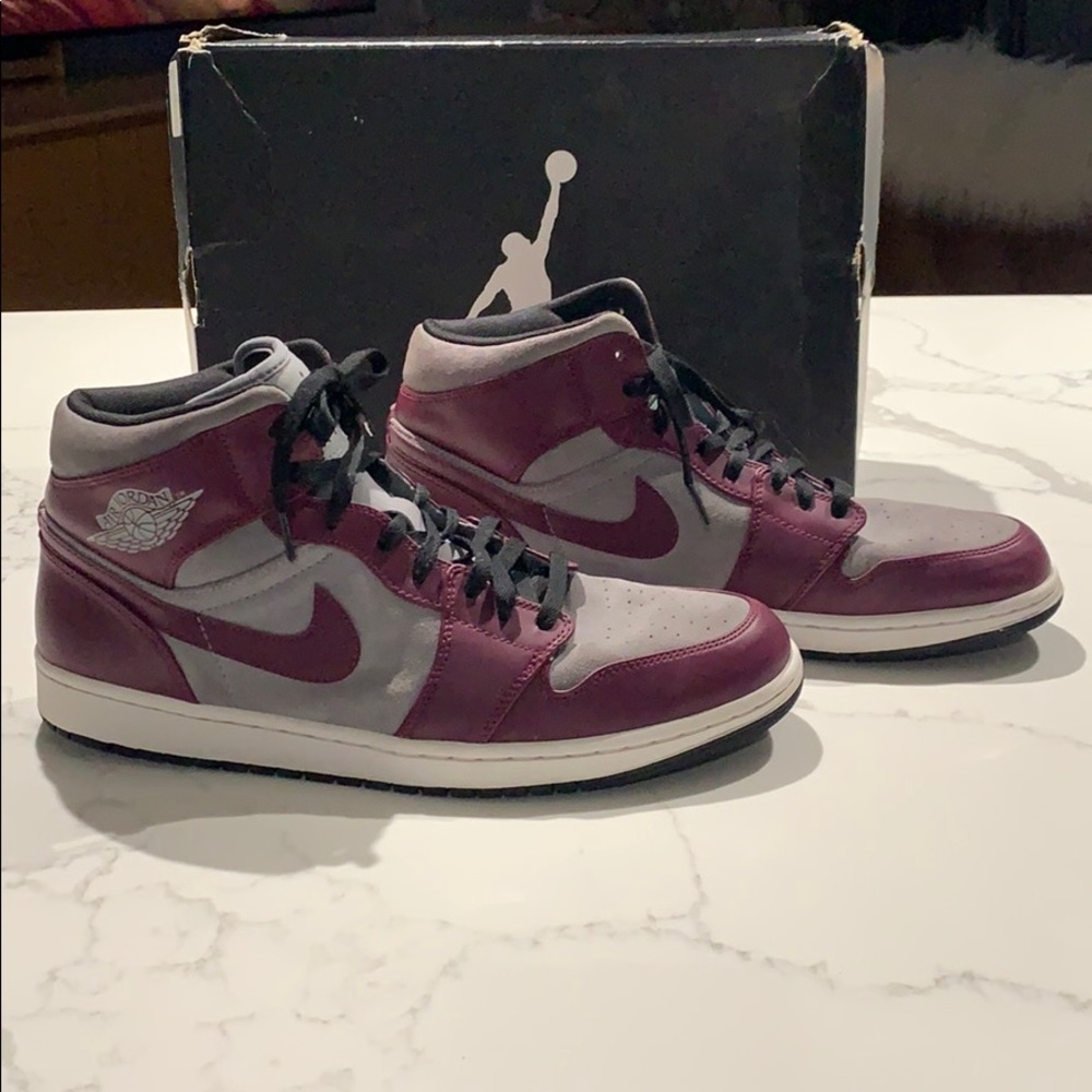 Nike Air Jordan 1 PHAT